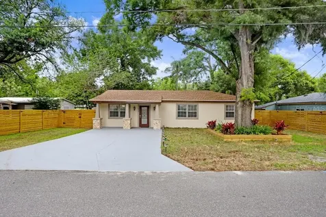 906 Woodlawn Avenue Plant City FL 33563