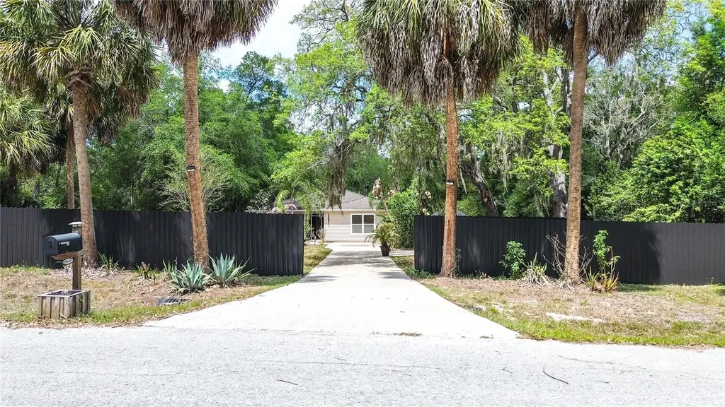9641 Fulton Avenue Hudson FL 34667