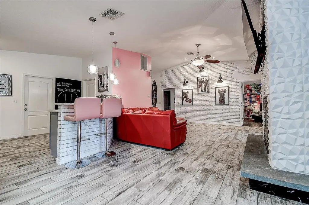 9641 Fulton Avenue Hudson FL 34667