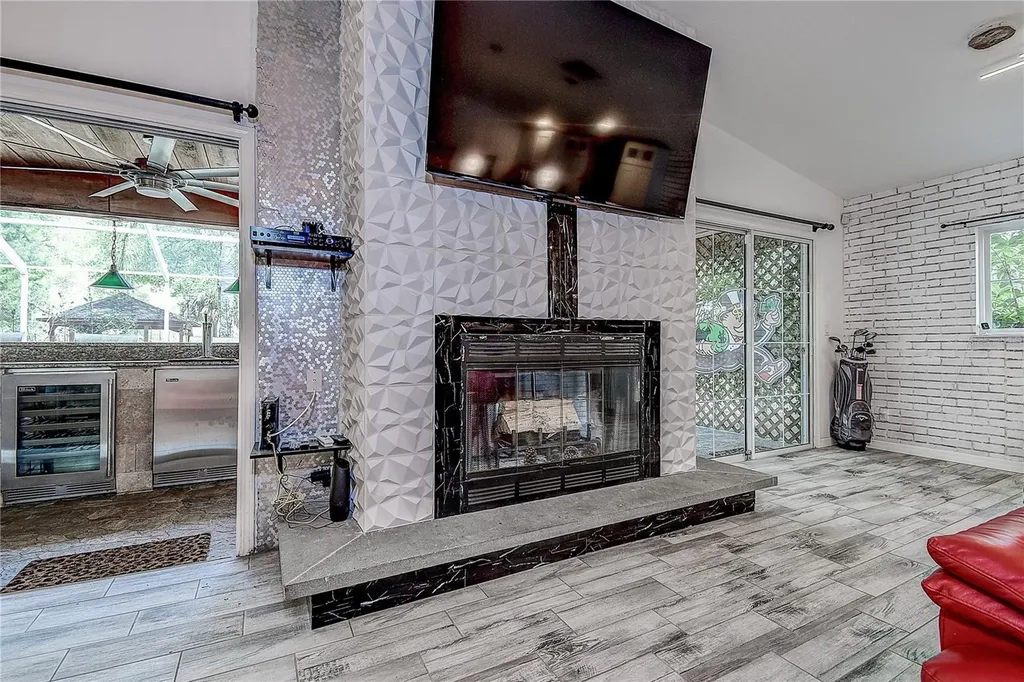 9641 Fulton Avenue Hudson FL 34667