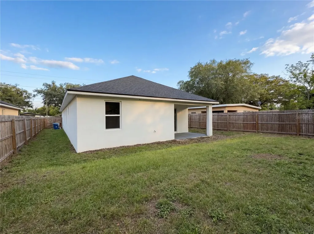 1254 Dunbar Street Altamonte Springs FL 32701
