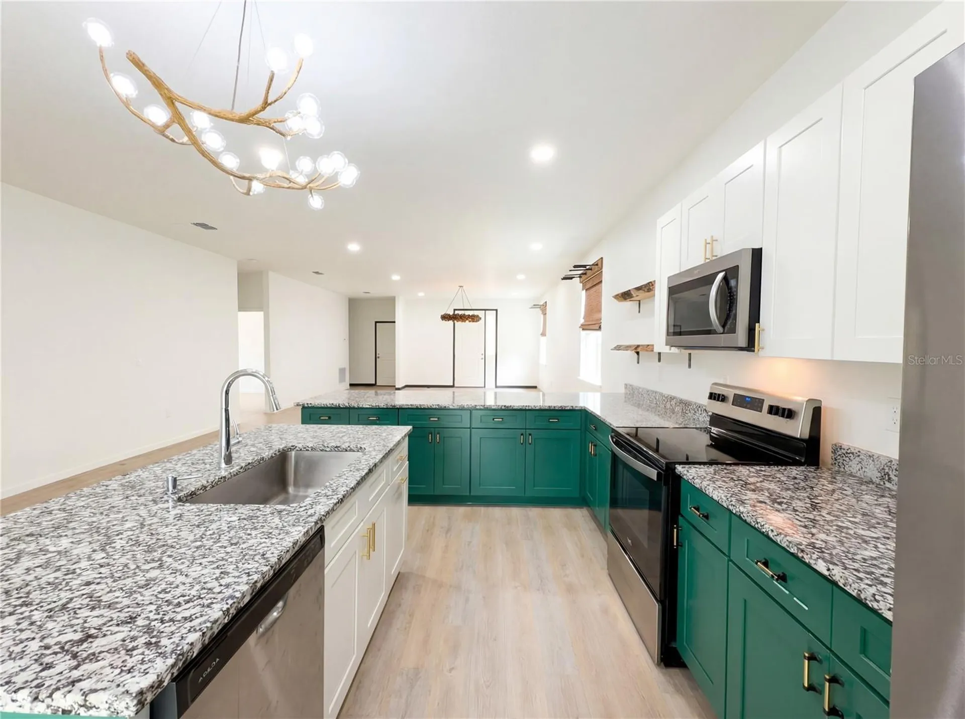 1254 Dunbar Street Altamonte Springs FL 32701