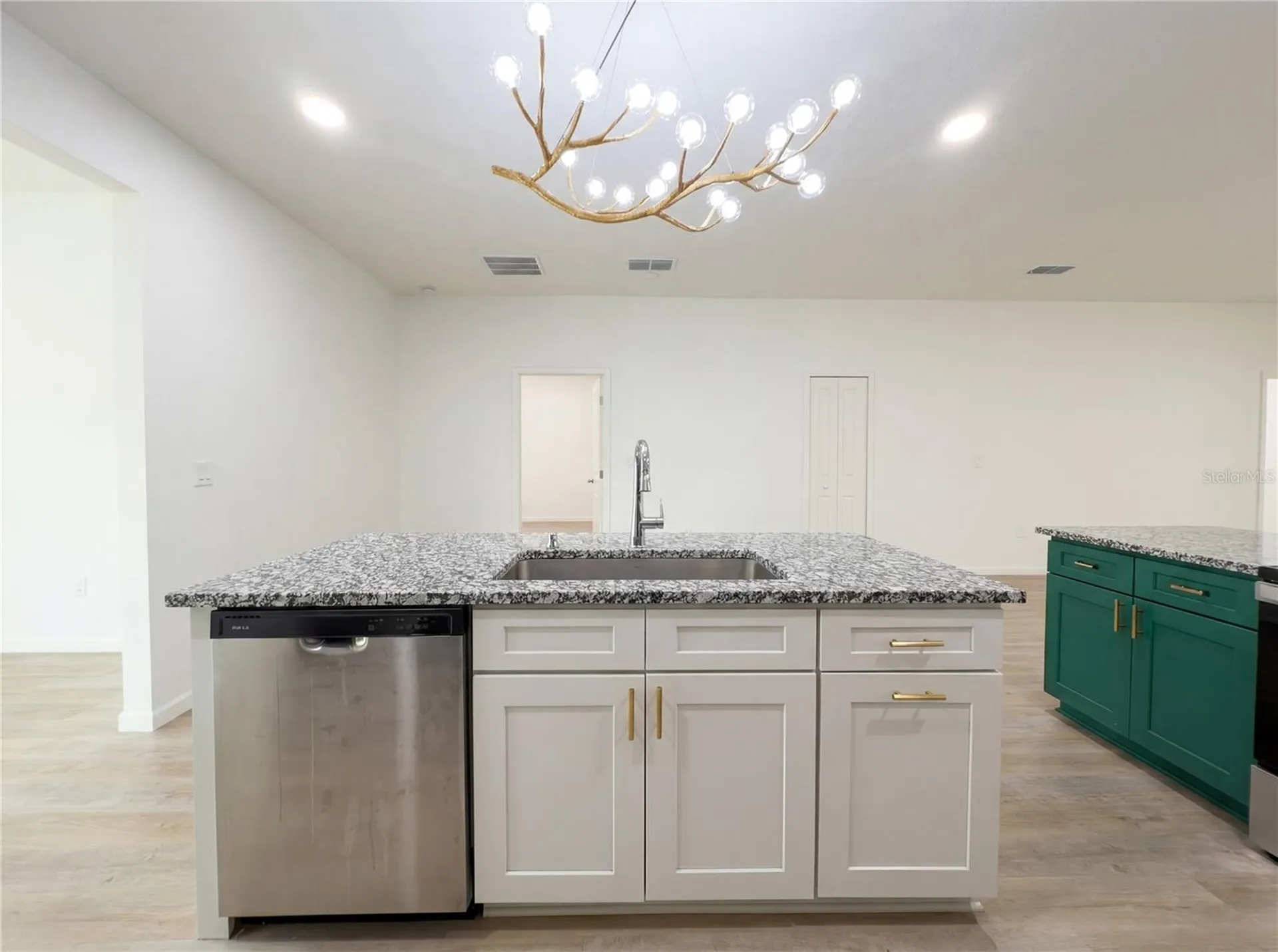 1254 Dunbar Street Altamonte Springs FL 32701