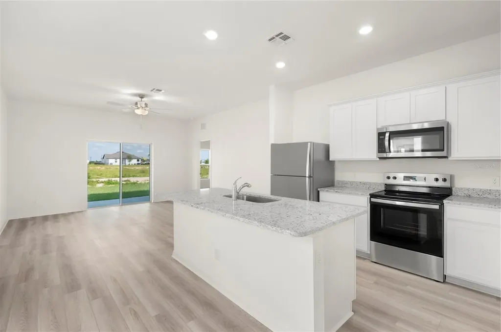 3625 Amanatsu Street Lake Alfred FL 33850