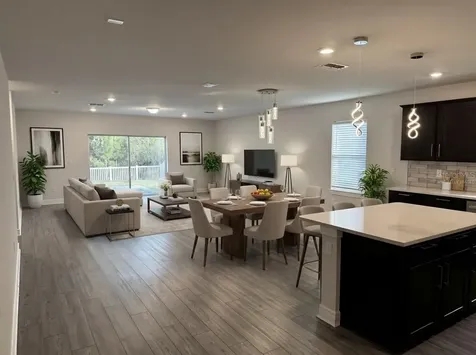 30399 Marquette Avenue Wesley Chapel FL 33545