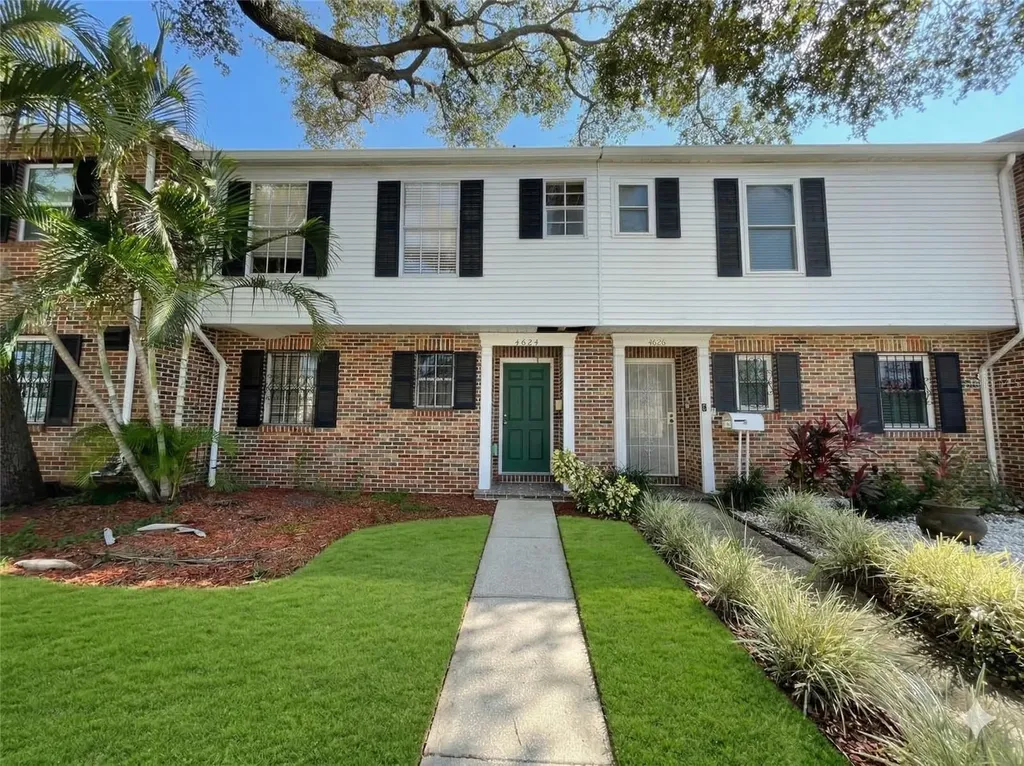 4624 W North B Street Tampa FL 33609
