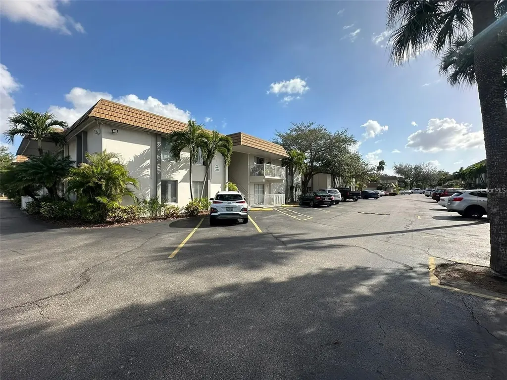 1830 Maravilla Avenue Fort Myers FL 33901