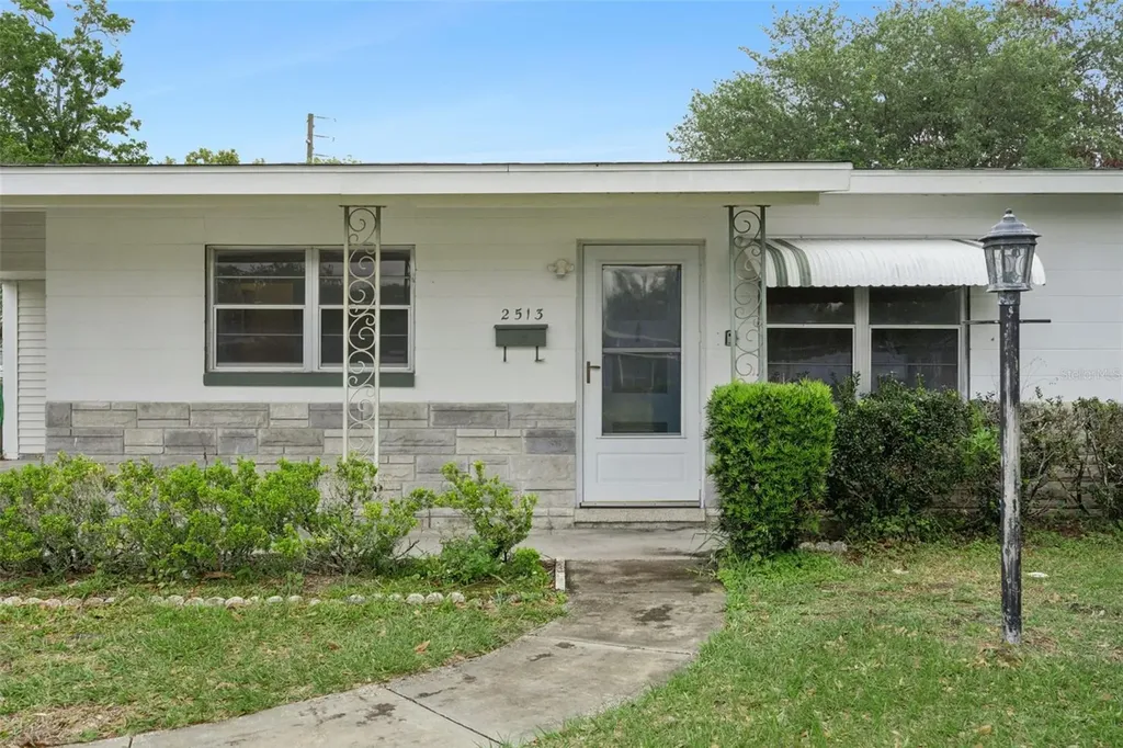 2513 Highland Avenue Kissimmee FL 34741
