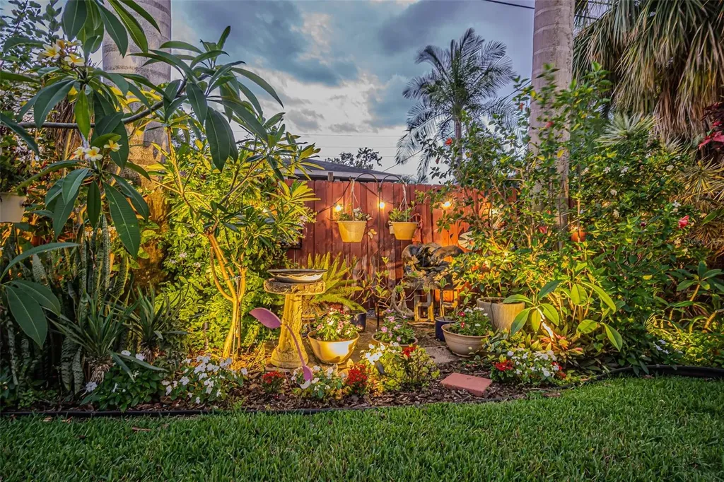 243 Snell Isle Boulevard NE St Petersburg FL 33704