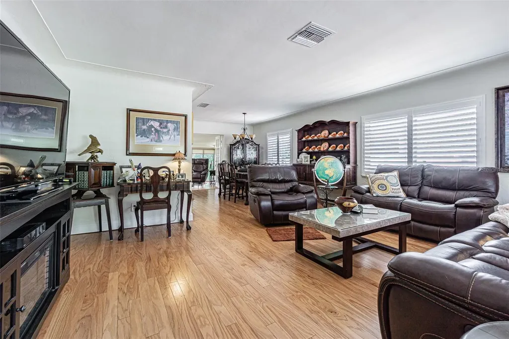 243 Snell Isle Boulevard NE St Petersburg FL 33704