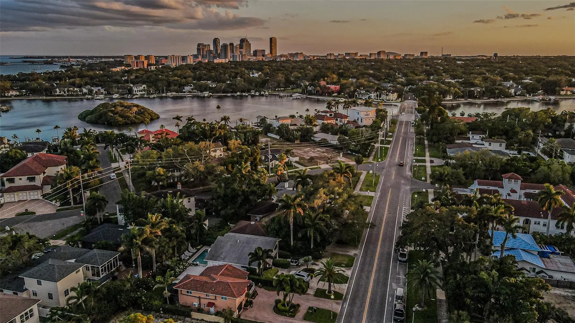 243 Snell Isle Boulevard NE St Petersburg FL 33704