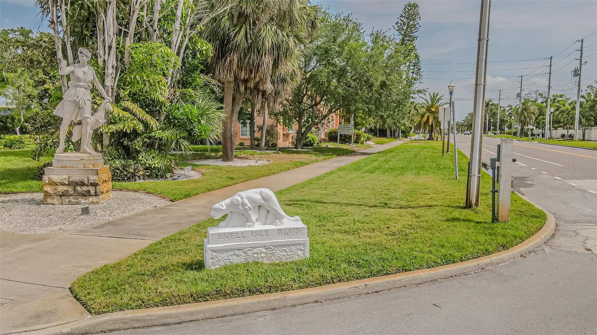 243 Snell Isle Boulevard NE St Petersburg FL 33704