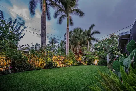 243 Snell Isle Boulevard NE St Petersburg FL 33704