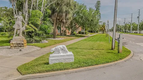 243 Snell Isle Boulevard NE St Petersburg FL 33704