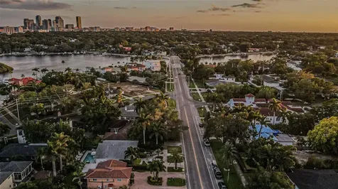 243 Snell Isle Boulevard NE St Petersburg FL 33704
