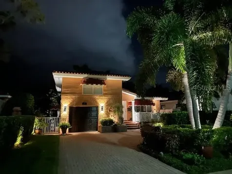243 Snell Isle Boulevard NE St Petersburg FL 33704
