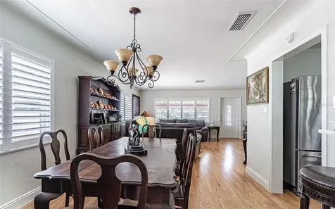 243 Snell Isle Boulevard NE St Petersburg FL 33704
