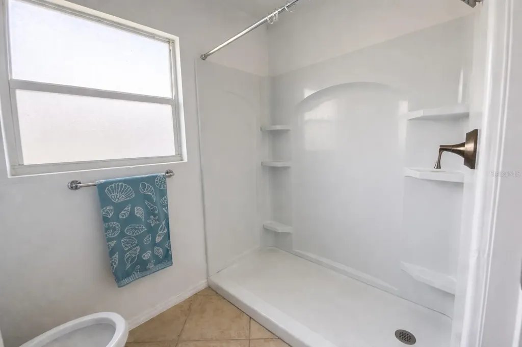 3602 Cambridge Drive W Bradenton FL 34205
