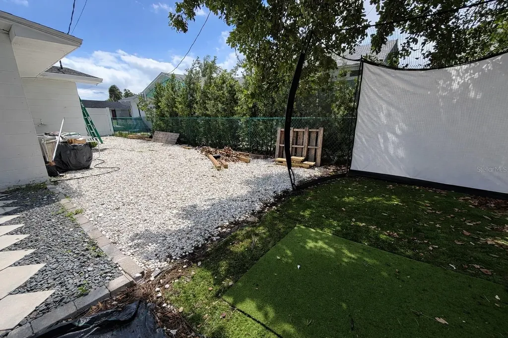 3602 Cambridge Drive W Bradenton FL 34205