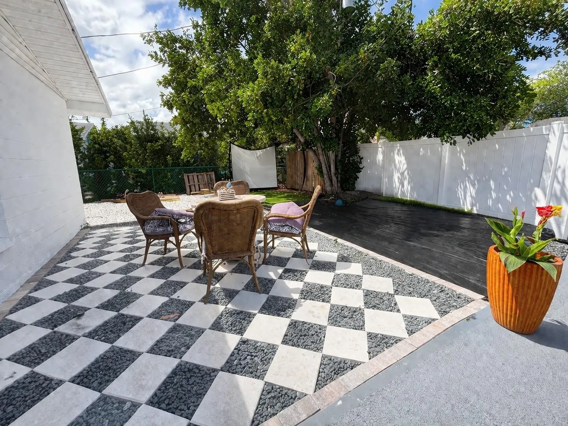 3602 Cambridge Drive W Bradenton FL 34205