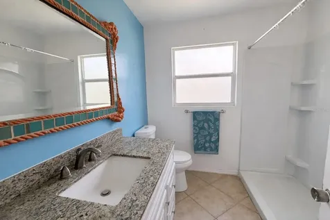 3602 Cambridge Drive W Bradenton FL 34205