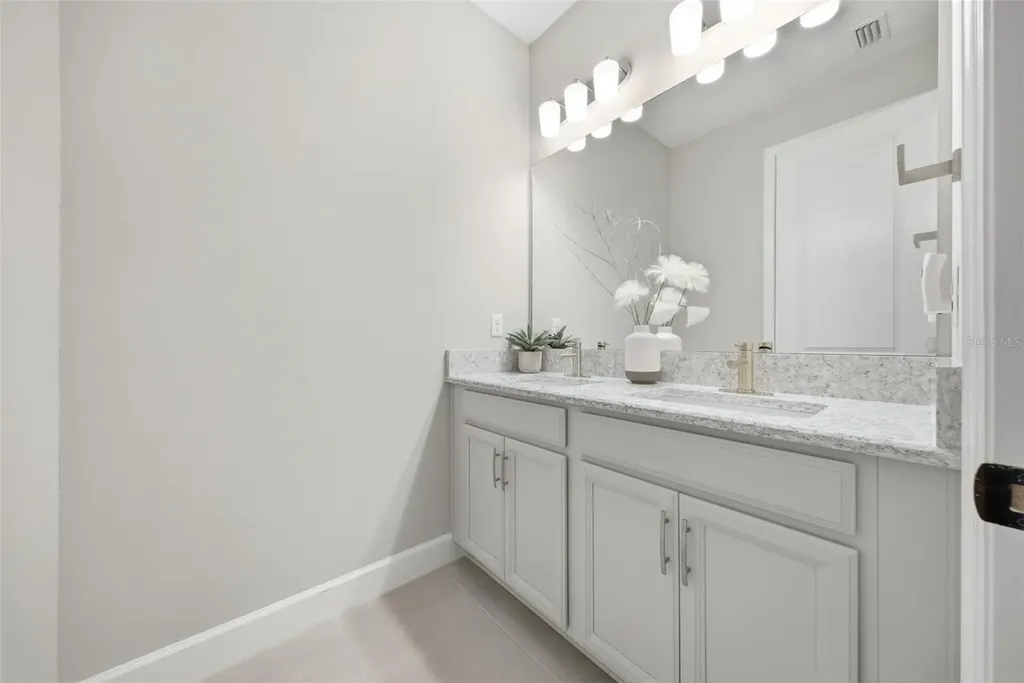 4430 Pond Brook Court Bradenton FL 34211