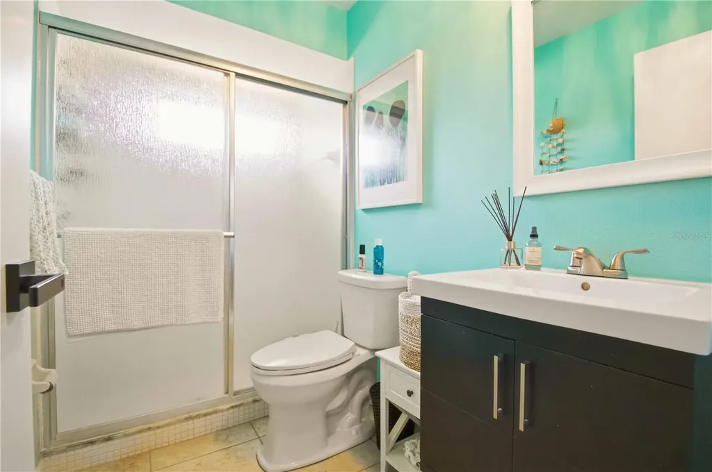 7354 W Country Club Drive N Sarasota FL 34243