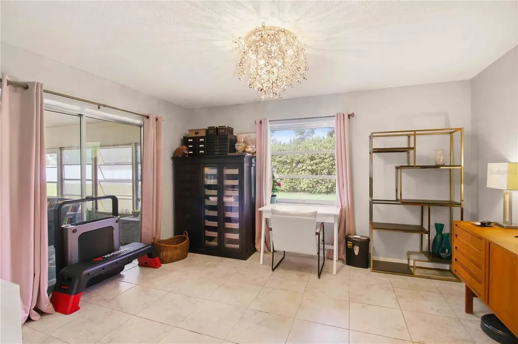 7354 W Country Club Drive N Sarasota FL 34243