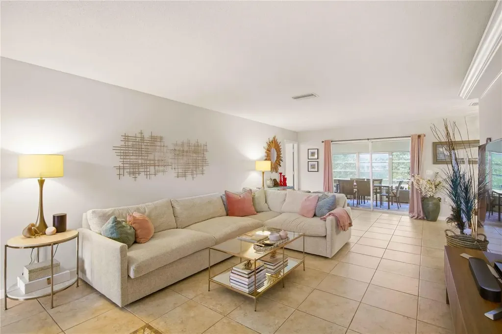 7354 W Country Club Drive N Sarasota FL 34243