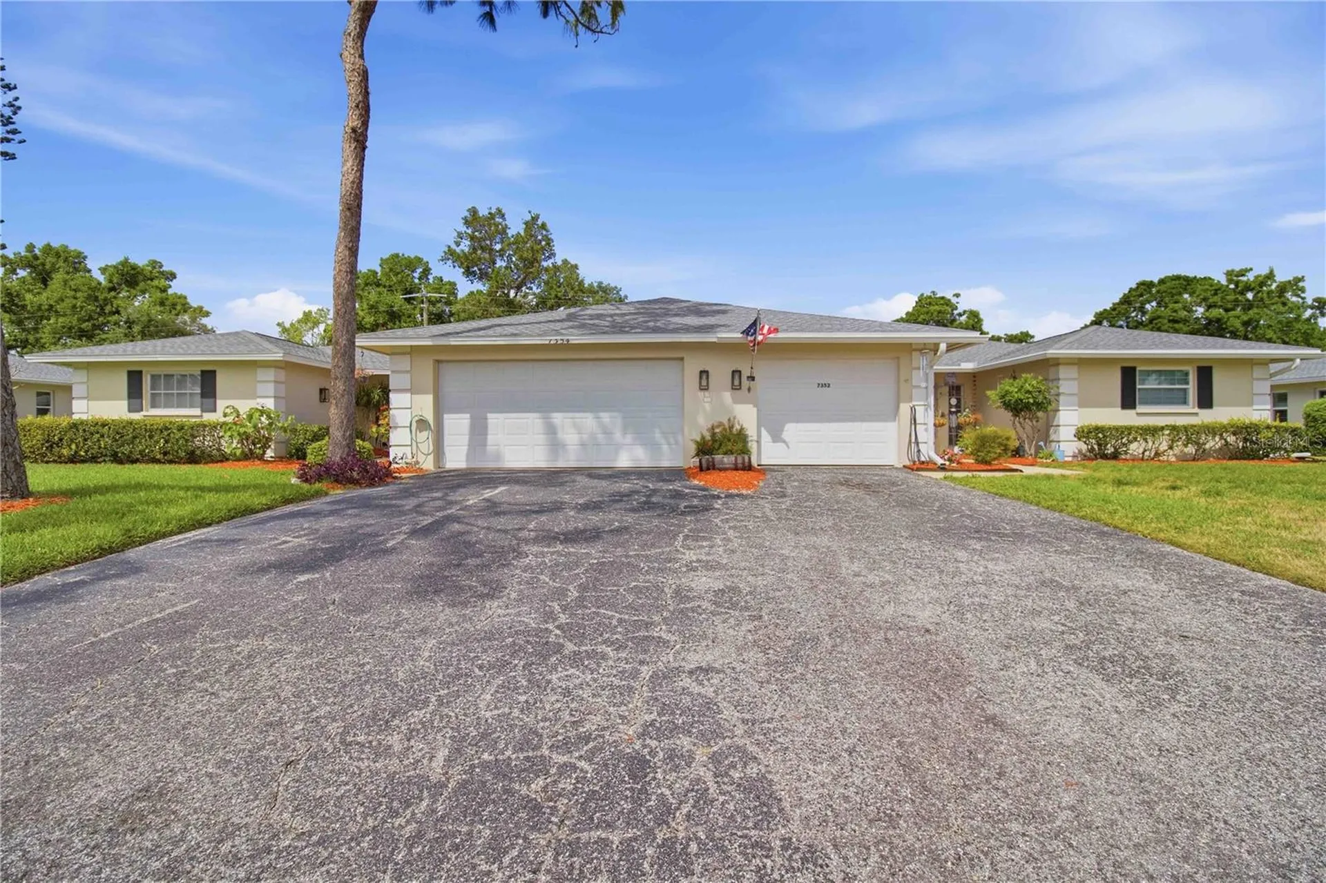 7354 W Country Club Drive N Sarasota FL 34243