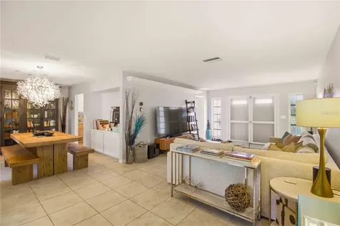 7354 W Country Club Drive N Sarasota FL 34243