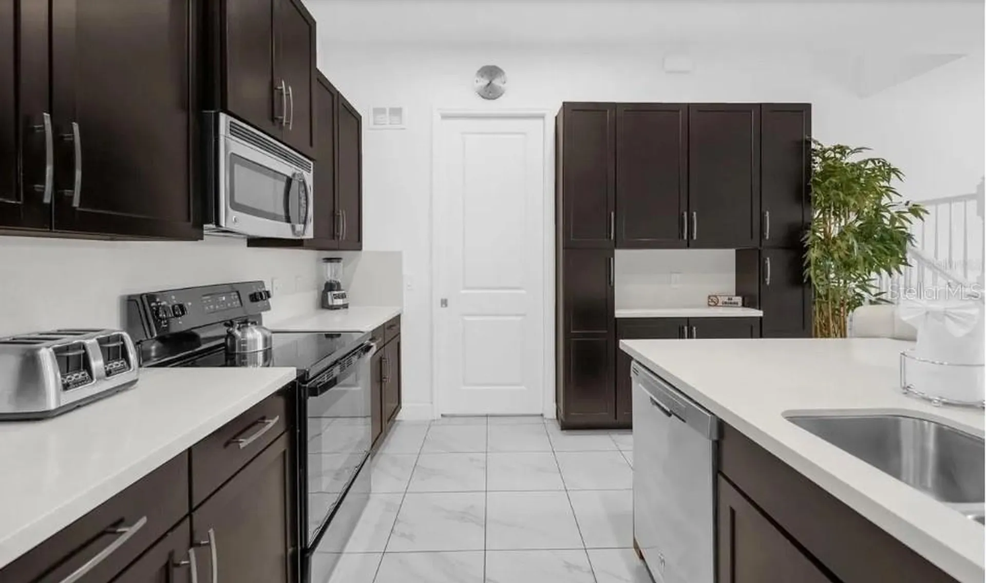 450 Captiva Drive Davenport FL 33896
