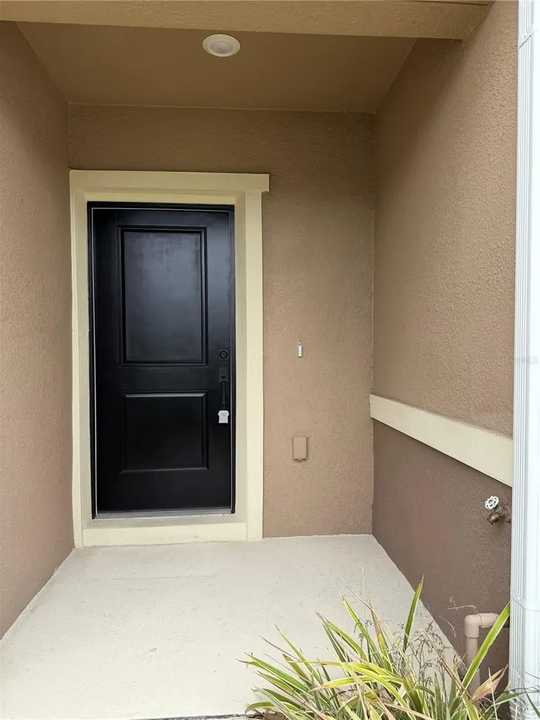 1556 Mirabella Circle Davenport FL 33897