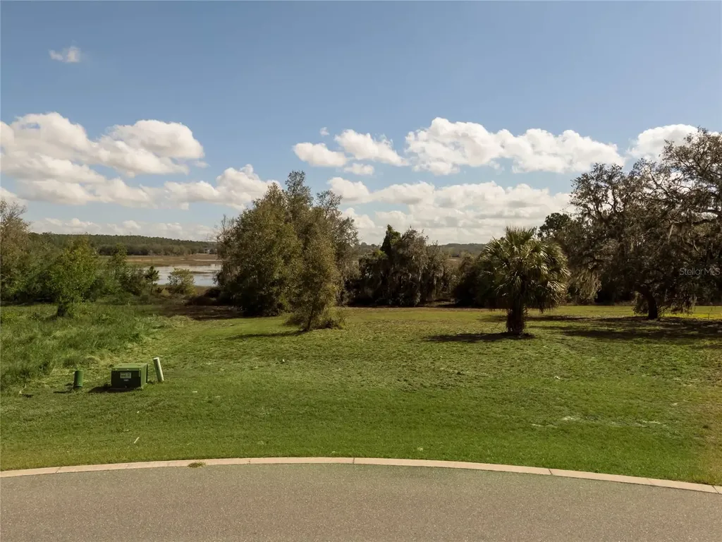 476 Long And Winding Road Howey In The Hills FL 34737
