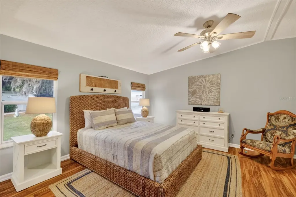 705 Devon Drive Lady Lake FL 32159
