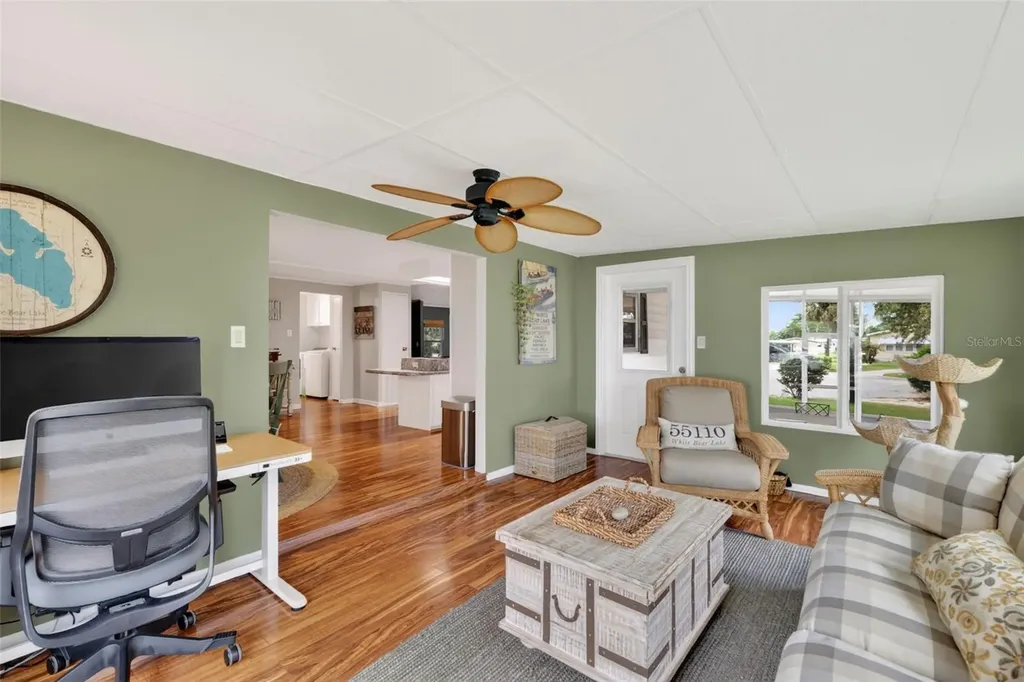 705 Devon Drive Lady Lake FL 32159