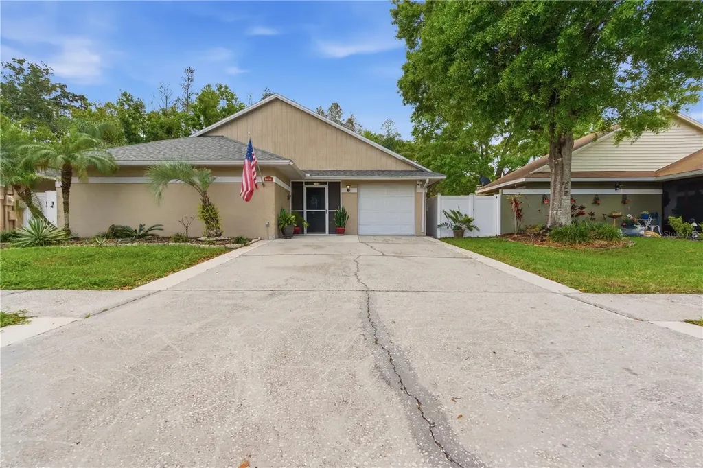 11914 Sugar Tree Drive Tampa FL 33625
