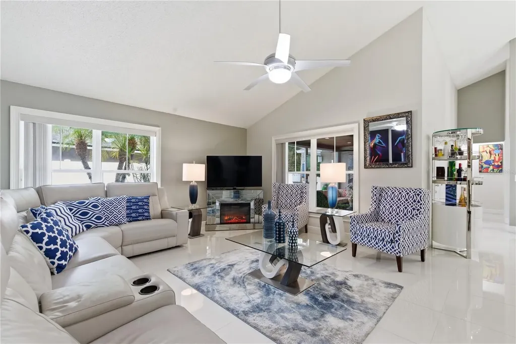 11914 Sugar Tree Drive Tampa FL 33625