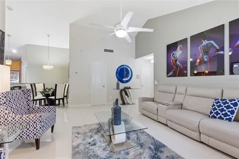 11914 Sugar Tree Drive Tampa FL 33625