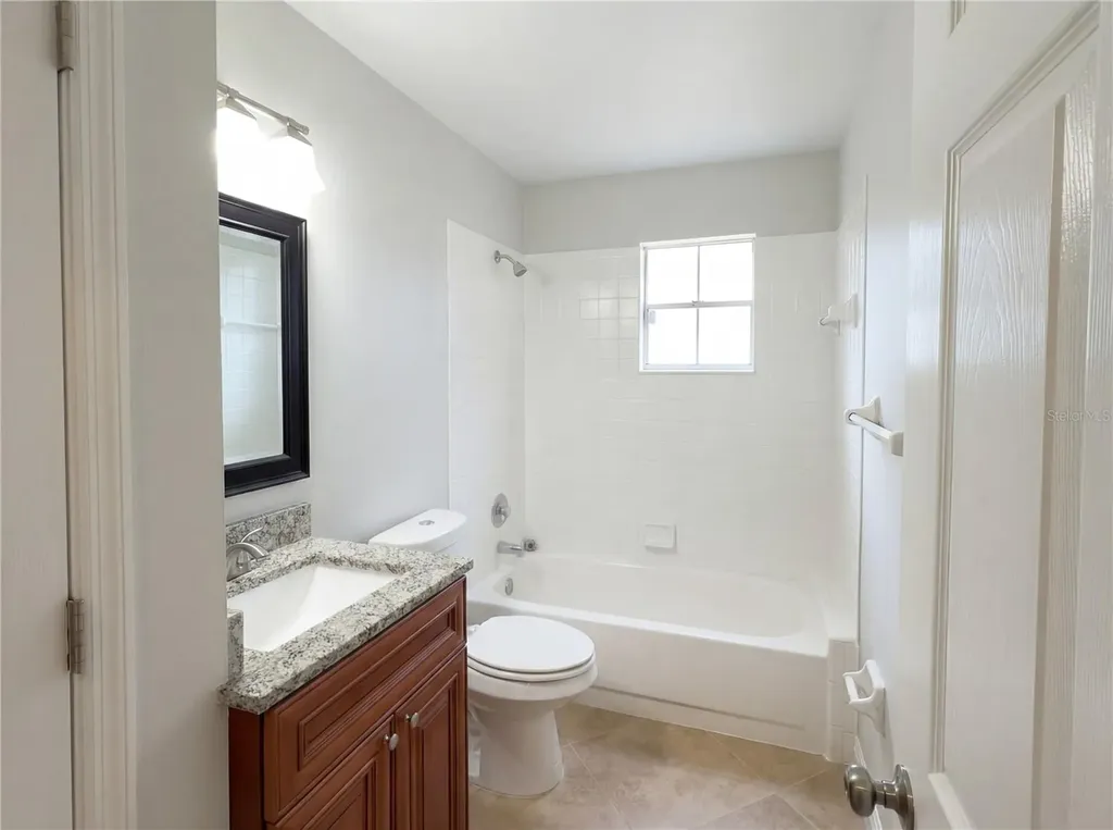 1696 Chatham Circle Apopka FL 32703