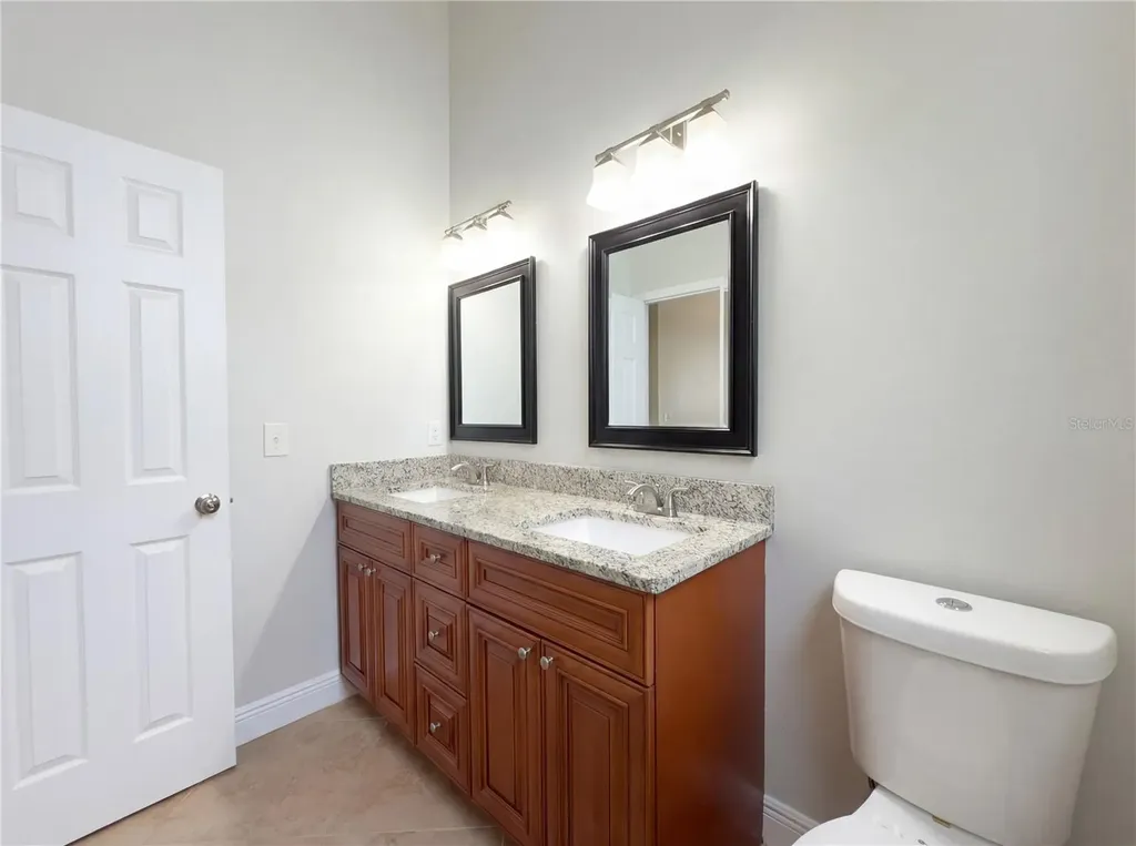 1696 Chatham Circle Apopka FL 32703