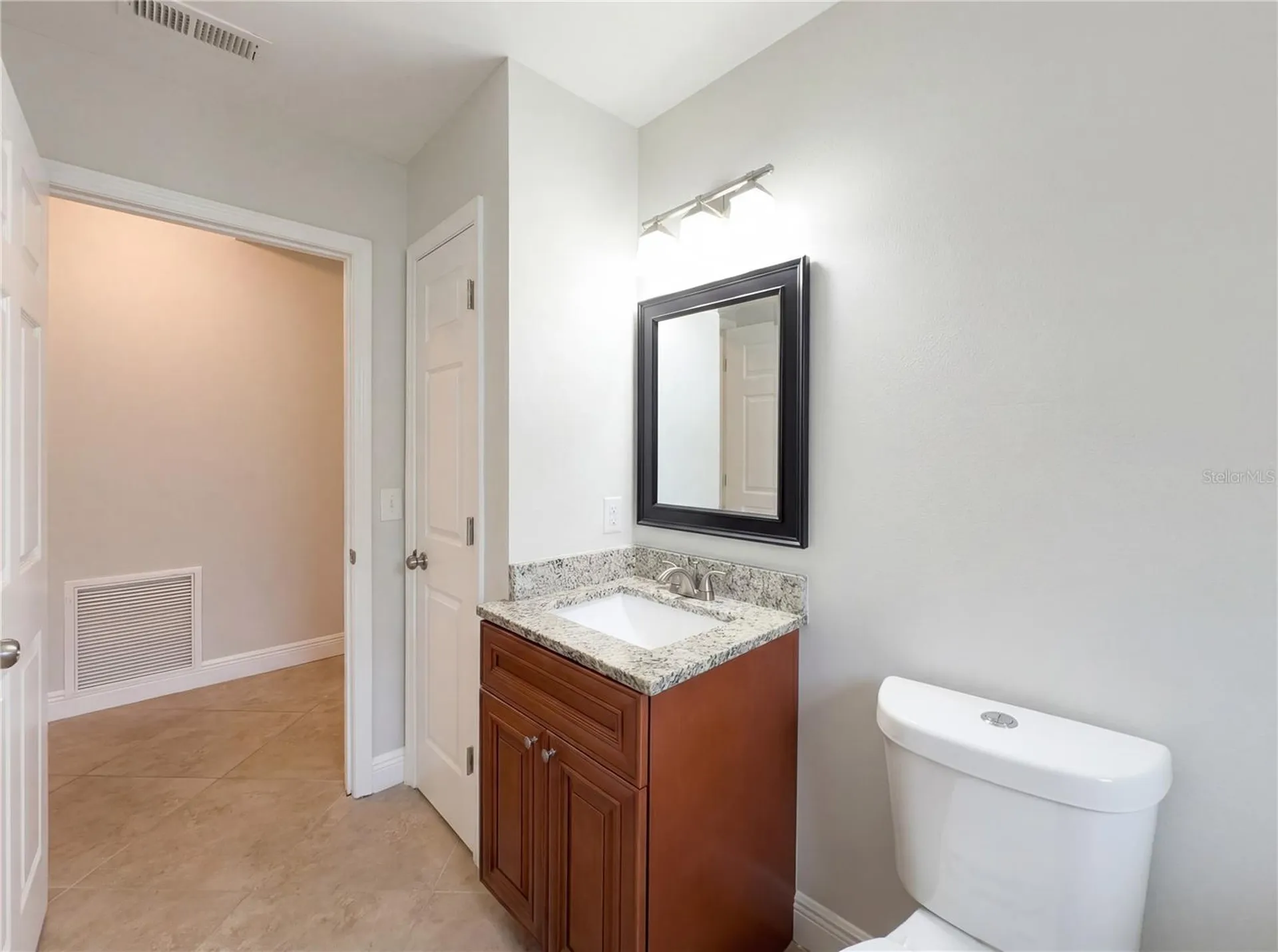 1696 Chatham Circle Apopka FL 32703