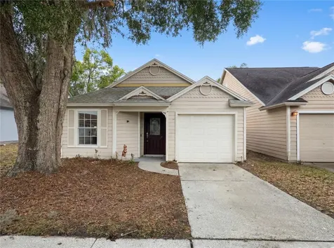 1696 Chatham Circle Apopka FL 32703