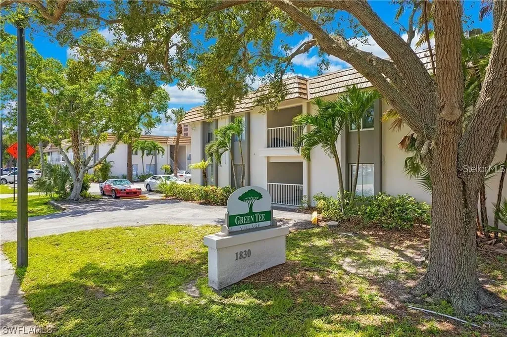 1830 Maravilla Avenue Fort Myers FL 33901