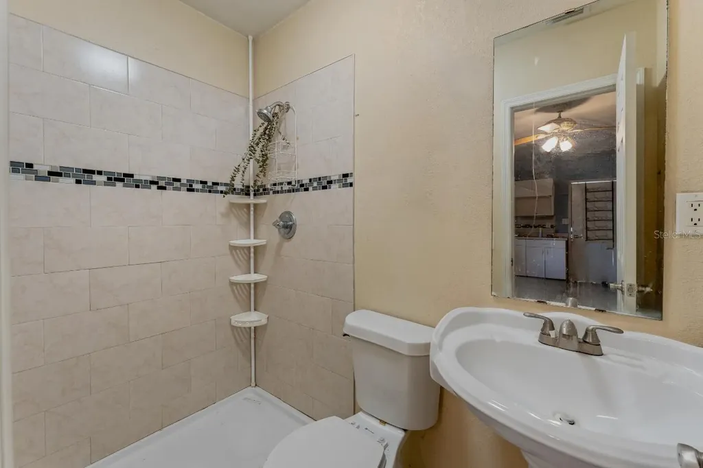 6023 Eldorado Drive Tampa FL 33615