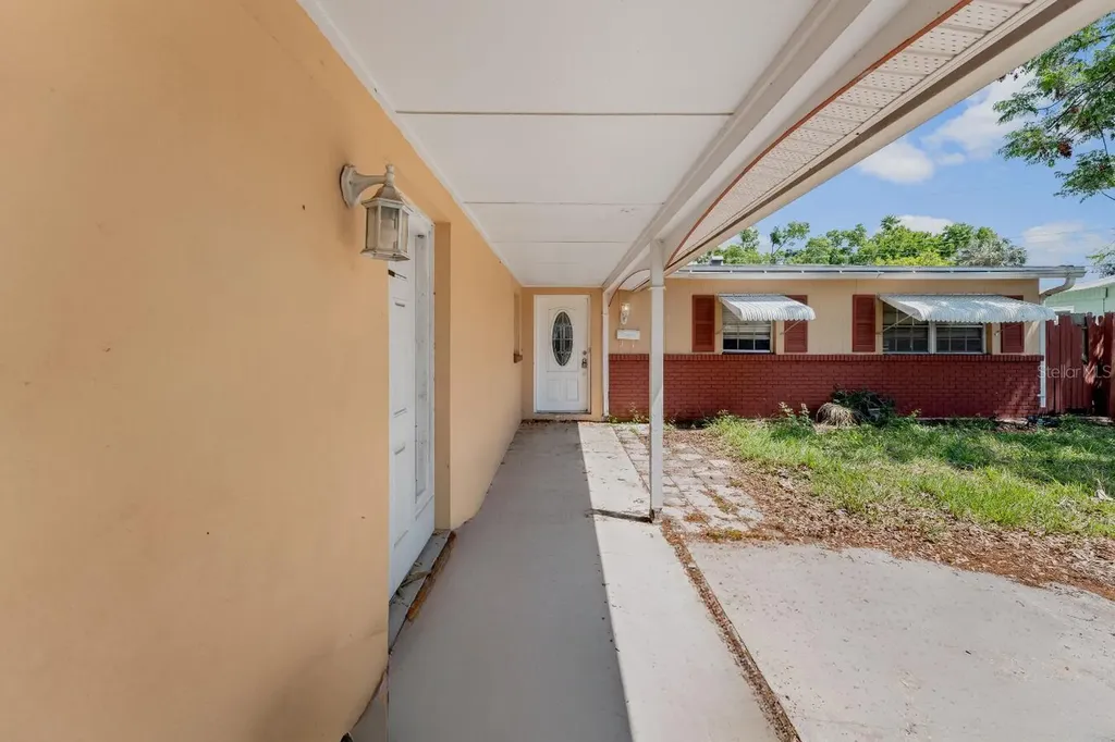 6023 Eldorado Drive Tampa FL 33615