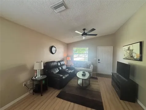 3866 59th Avenue W Bradenton FL 34210