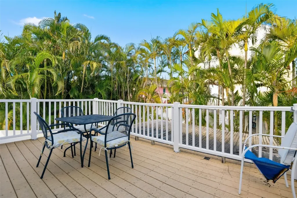 2508 Avenue B Bradenton Beach FL 34217