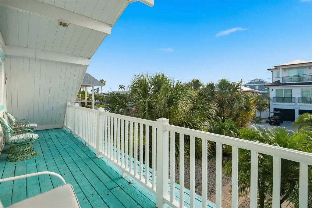 2508 Avenue B Bradenton Beach FL 34217