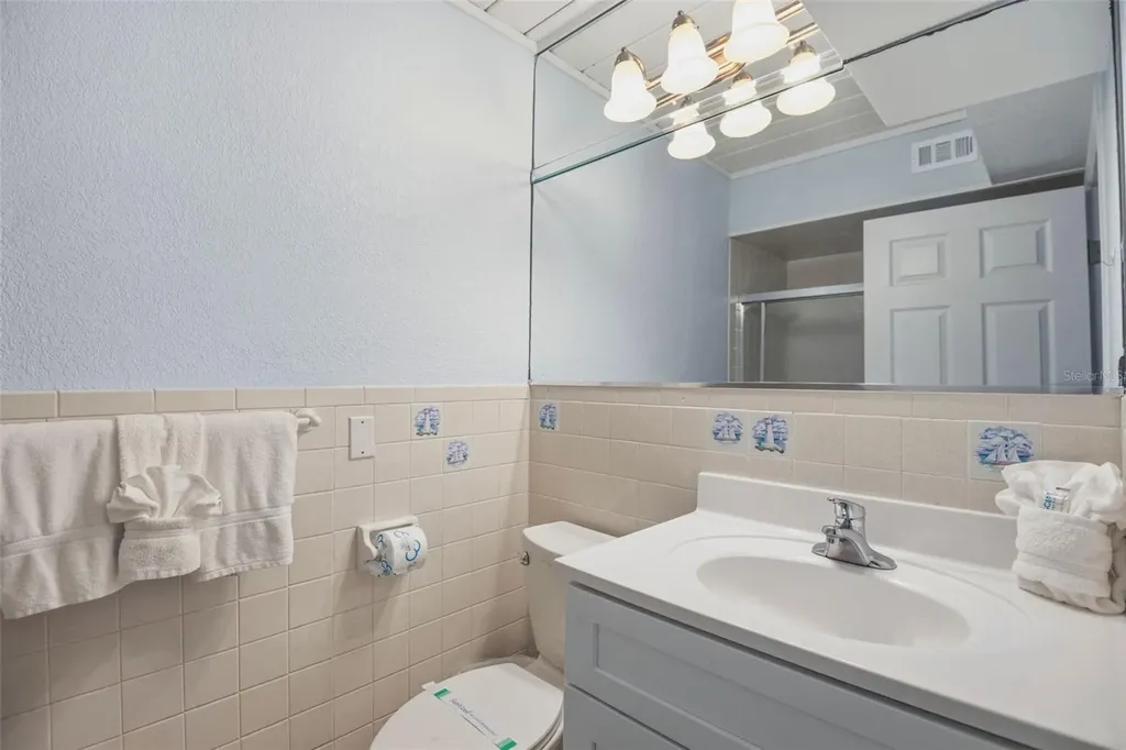 2508 Avenue B Bradenton Beach FL 34217